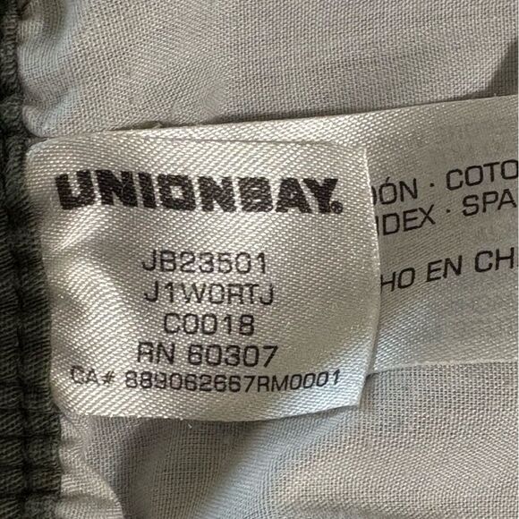 Unionbay khaki Camo Cargo Olive Green Cargo Joggers Junior Size 1. - Picture 10 of 12